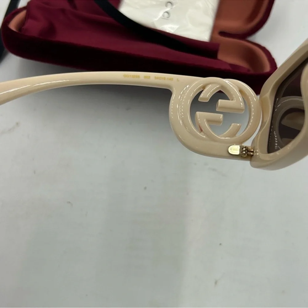 Women’s Gucci oversized square acetate sunglasses GG1326S made in Italy